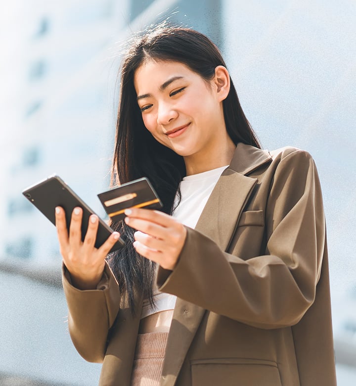 Credit Card Acquisition Strategies for Financial Brands